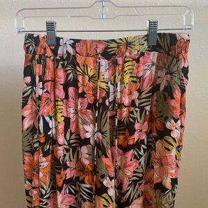 Billabong flowy tropical vacation pants